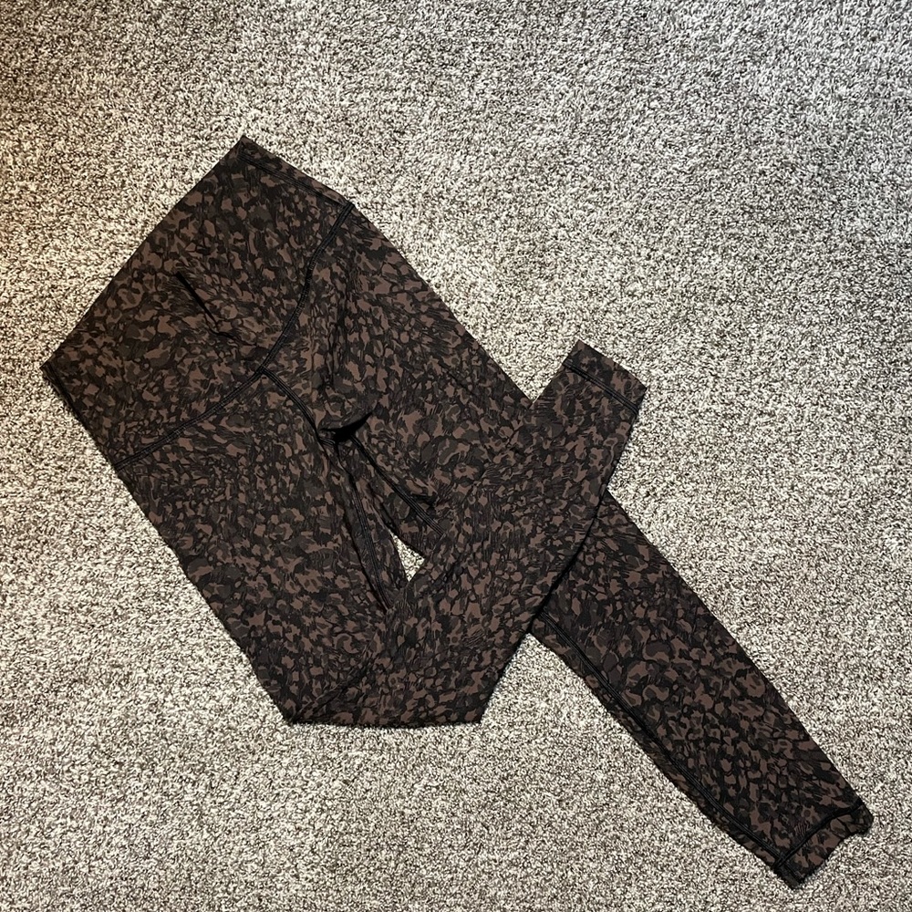 Lululemom wunder unders